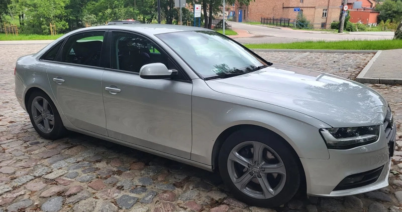 Audi A4 cena 38500 przebieg: 218000, rok produkcji 2012 z Żukowo małe 22